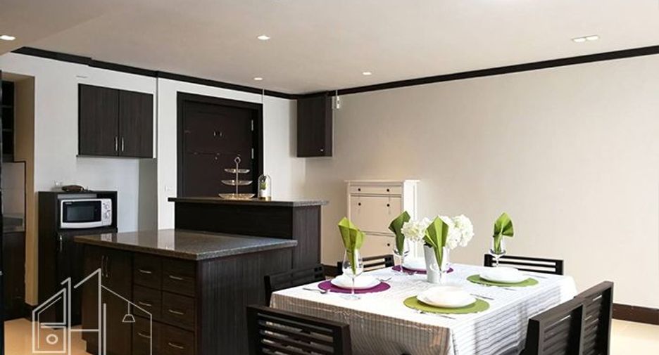 For rent 2 bedrooms condo in Watthana, Bangkok