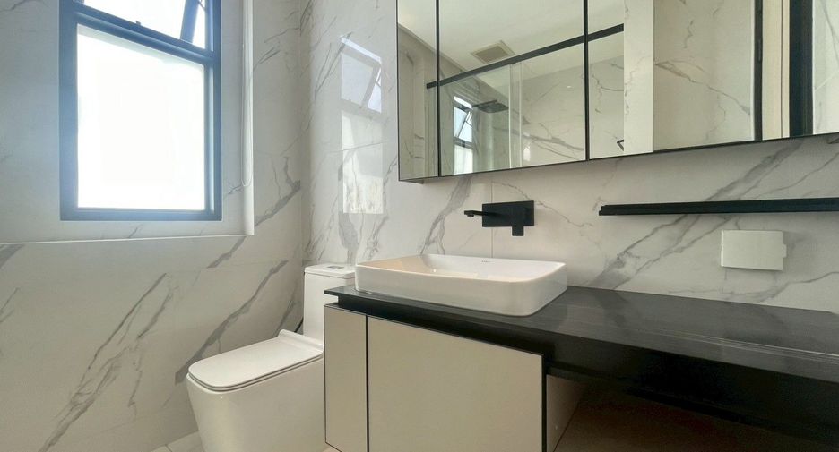 For rent 1 bed condo in Ratchathewi, Bangkok