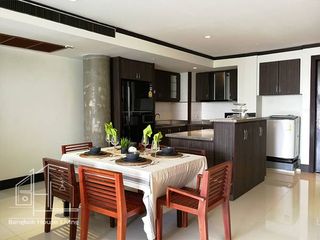 For rent 2 bedrooms apartment in Watthana, Bangkok