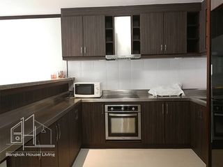 For rent 1 bed apartment in Watthana, Bangkok