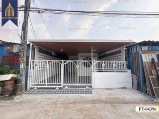 Casa adosada en venta de 2 habitaciones en Nong Chok, Bangkok