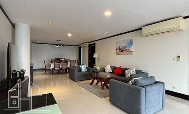 For rent 3 bedrooms condo in Watthana, Bangkok