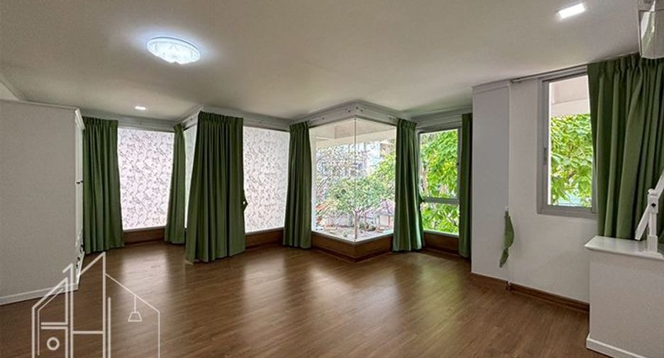 Wohnung zur Miete mit 2 Zimmer in Watthana, Bangkok