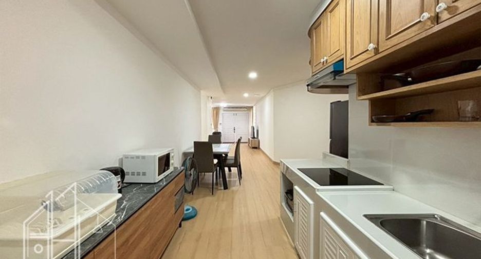 Wohnung zur Miete mit 2 Zimmer in Watthana, Bangkok