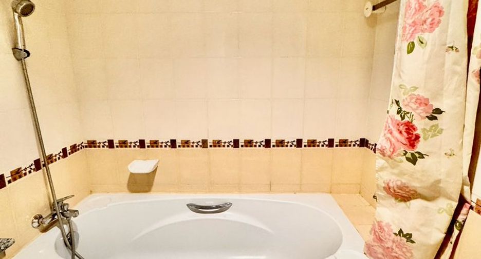 For rent 1 bed condo in Si Racha, Chonburi