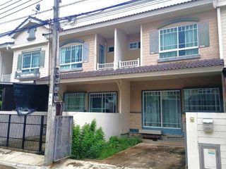 For sale 2 bedrooms townhouse in Bang Bo, Samut Prakan