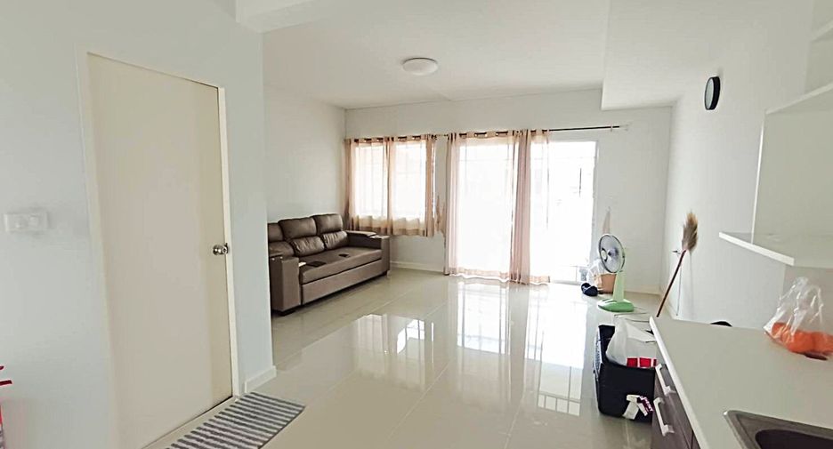 For sale 2 bedrooms townhouse in Bang Bo, Samut Prakan