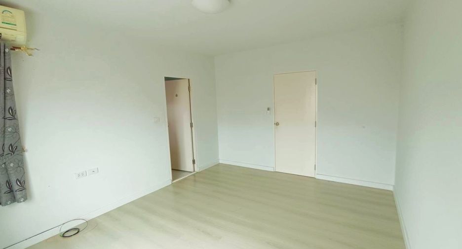For sale 2 bedrooms townhouse in Bang Bo, Samut Prakan