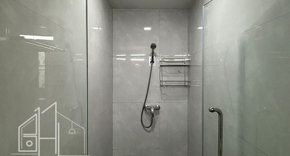 Wohnung zur Miete mit 3 Zimmer in Watthana, Bangkok
