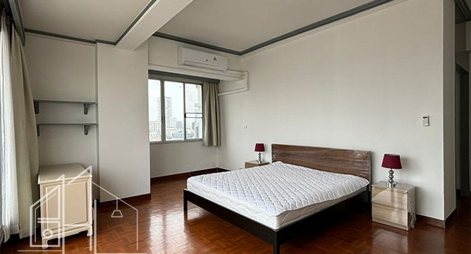 Wohnung zur Miete mit 3 Zimmer in Watthana, Bangkok
