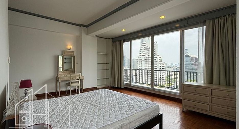 Wohnung zur Miete mit 3 Zimmer in Watthana, Bangkok