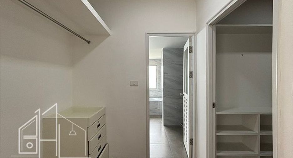 Wohnung zur Miete mit 3 Zimmer in Watthana, Bangkok