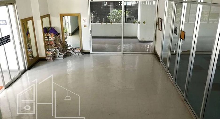 Wohnung zur Miete mit 3 Zimmer in Watthana, Bangkok