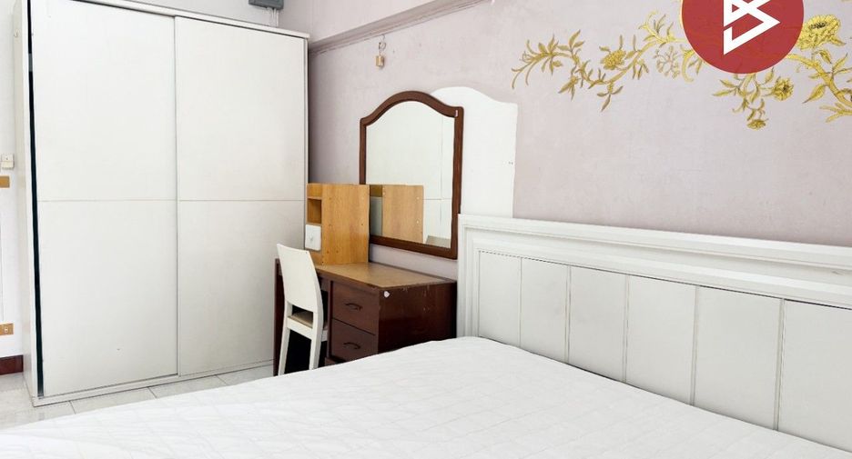 For sale 1 bed condo in Mueang Samut Prakan, Samut Prakan