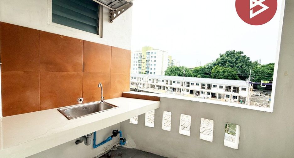 For sale 1 bed condo in Mueang Samut Prakan, Samut Prakan