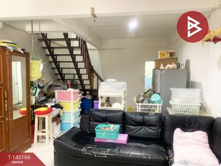 For sale 2 bedrooms townhouse in Mueang Samut Prakan, Samut Prakan