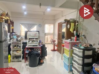 For sale 2 bedrooms townhouse in Mueang Samut Prakan, Samut Prakan