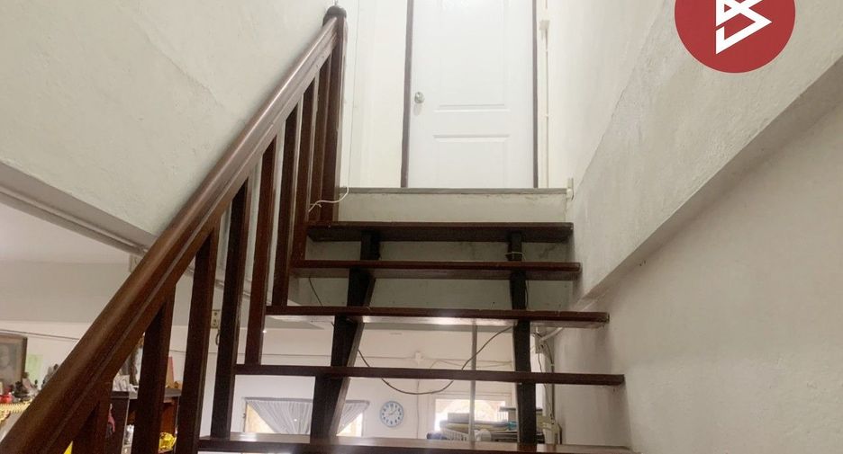 For sale 2 bedrooms townhouse in Mueang Samut Prakan, Samut Prakan