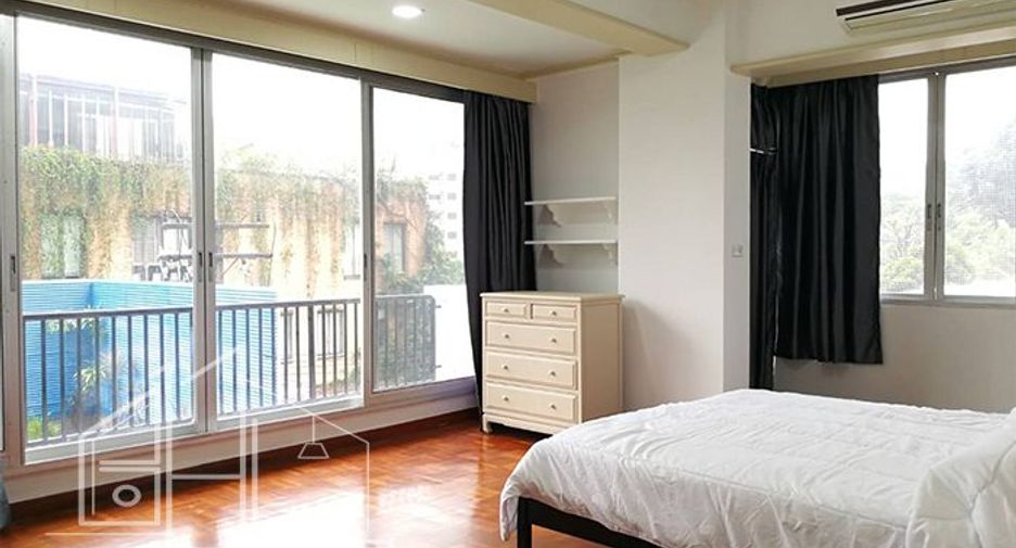 Apartment zur Miete mit 3 Zimmer in Watthana, Bangkok
