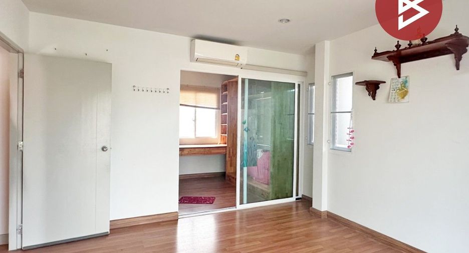 Haus zum Kauf mit 4 Zimmer in Bang Bo, Samut Prakan
