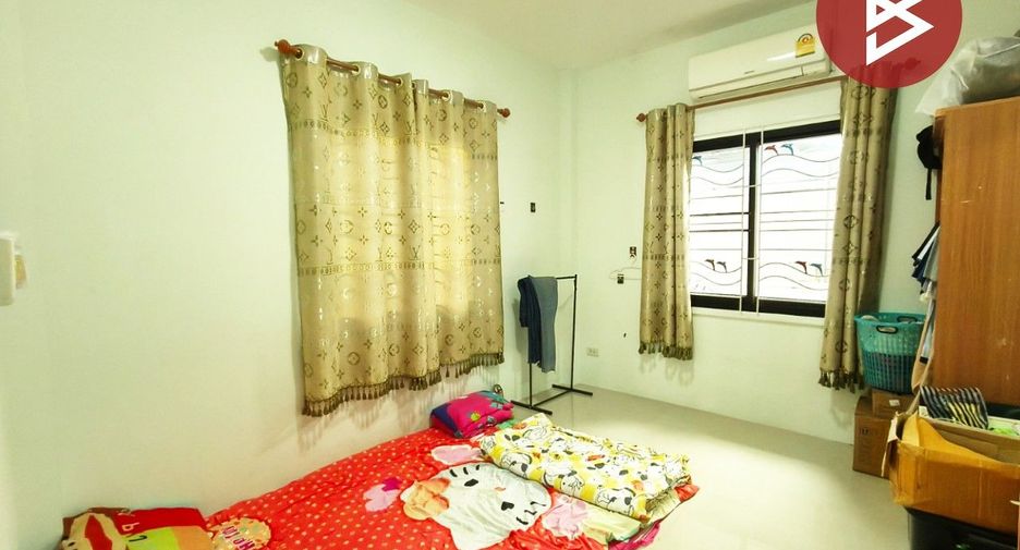 For sale 3 bedrooms house in Phan Thong, Chonburi