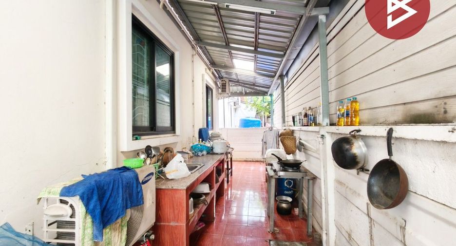 For sale 3 bedrooms house in Phan Thong, Chonburi