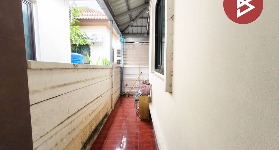 For sale 3 bedrooms house in Phan Thong, Chonburi