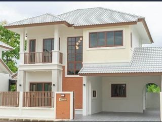 Casa en alquiler y en venta de 4 habitaciones en Mae Rim, Chiang Mai