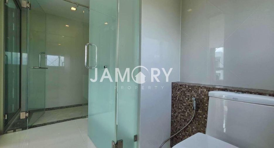 Wohnung zur Miete und zum Kauf mit 3 Zimmer in Bang Lamung, Chonburi