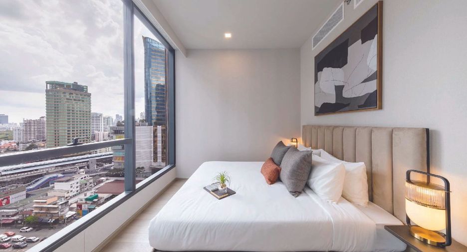 For rent 2 bedrooms apartment in Khlong Toei, Bangkok