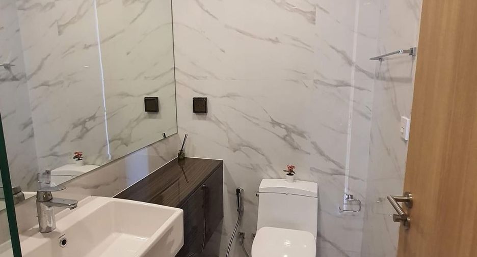 For rent 1 bed apartment in Watthana, Bangkok
