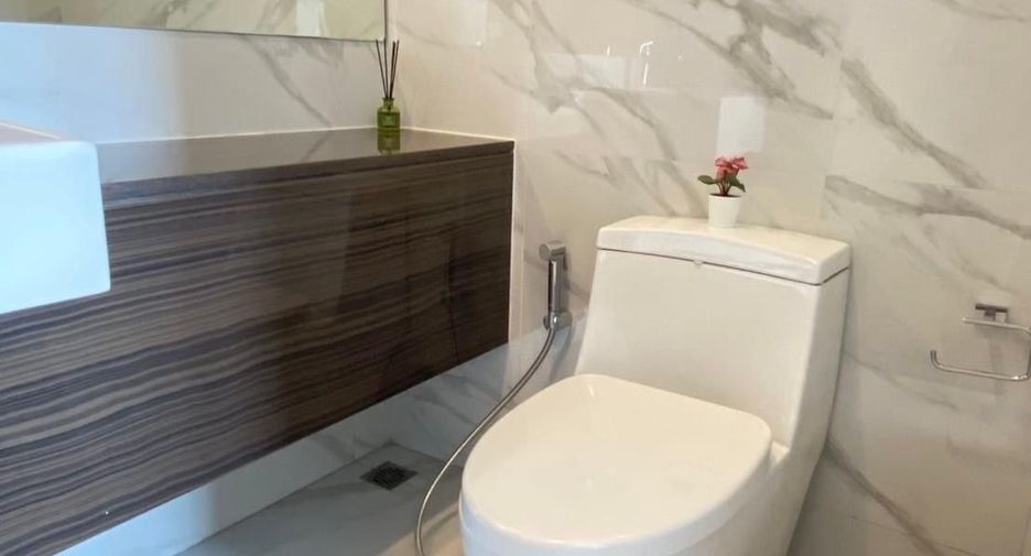 For rent 1 bed apartment in Watthana, Bangkok