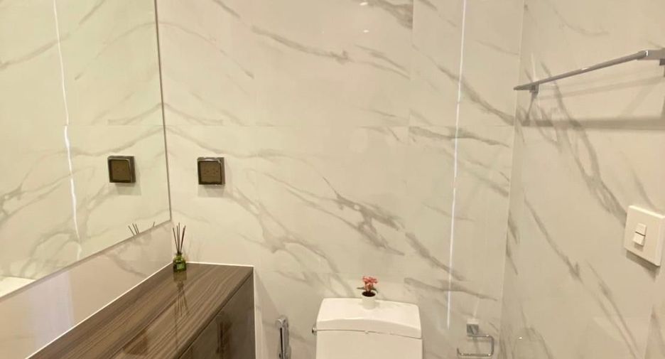For rent 1 bed apartment in Watthana, Bangkok