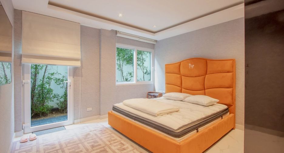 For sale 10 bedrooms villa in Bang Lamung, Chonburi