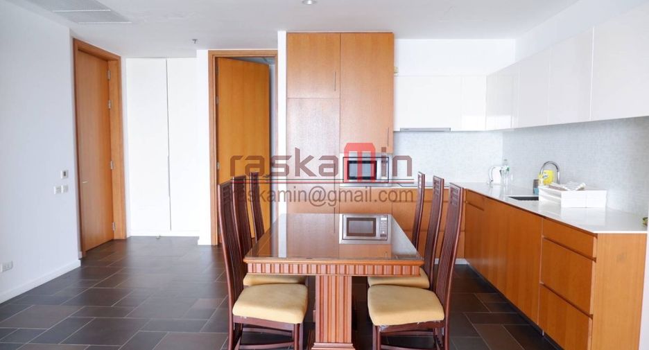 For rent 2 bedrooms condo in Bang Lamung, Chonburi
