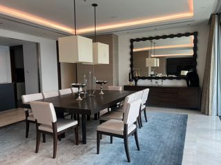Wohnung zur Miete mit 3 Zimmer in Pathum Wan, Bangkok