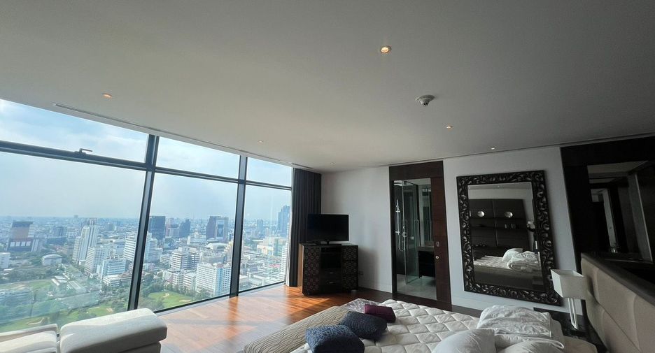For rent 3 ベッドルーム condo in Pathum Wan, Bangkok