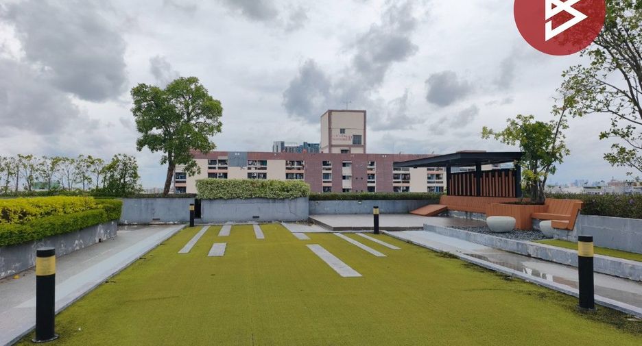 For sale 1 bed condo in Mueang Samut Prakan, Samut Prakan