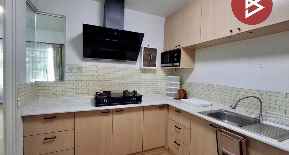 À vendre 3 chambres maison à Krathum Baen, Samut Sakhon
