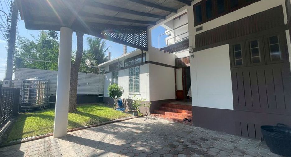 For rent 2 bedrooms house in Mueang Chon Buri, Chonburi