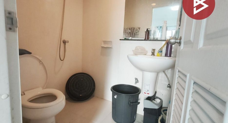 For sale 2 bedrooms townhouse in Bang Sao Thong, Samut Prakan