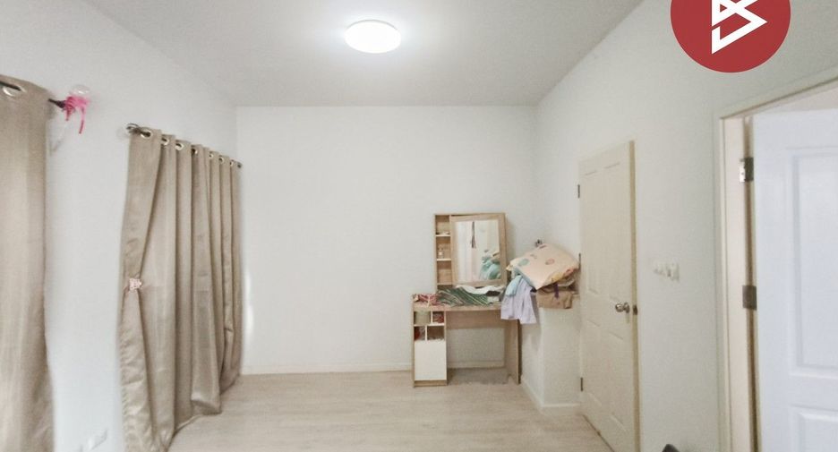 For sale 2 bedrooms townhouse in Bang Sao Thong, Samut Prakan