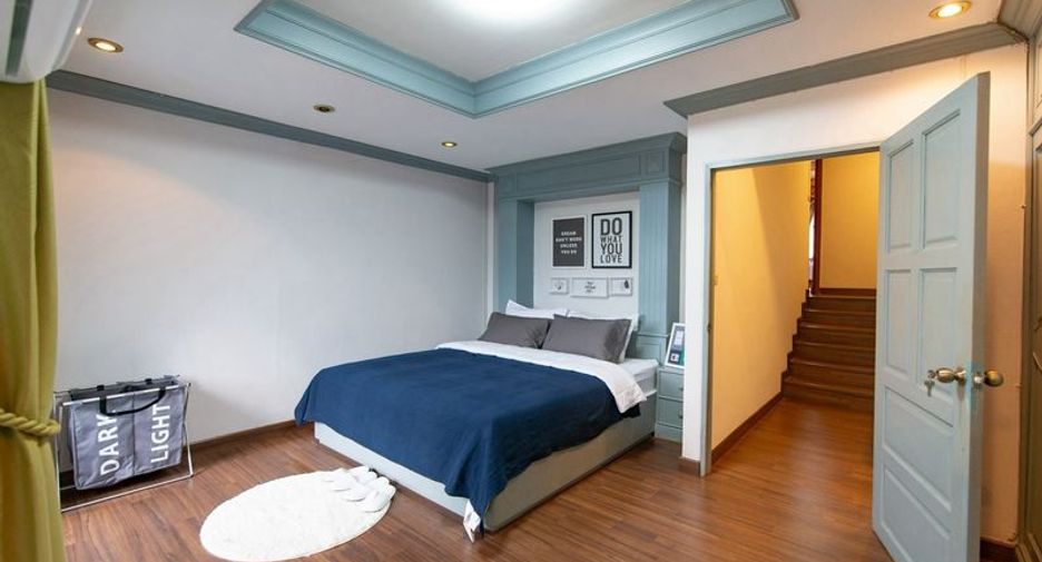 For rent 3 bedrooms townhouse in Mueang Chiang Mai, Chiang Mai