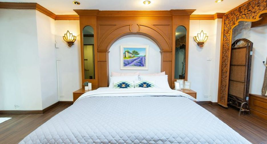 For rent 3 bedrooms townhouse in Mueang Chiang Mai, Chiang Mai
