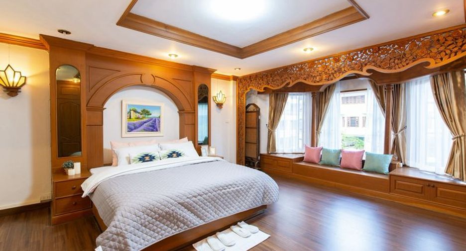 For rent 3 bedrooms townhouse in Mueang Chiang Mai, Chiang Mai