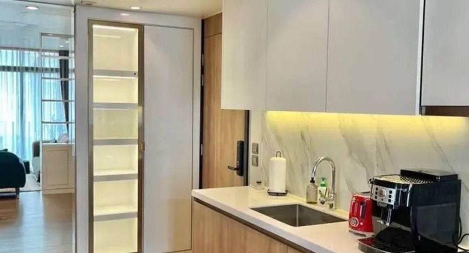 Apartment zur Miete mit 2 Zimmer in Khlong Toei, Bangkok