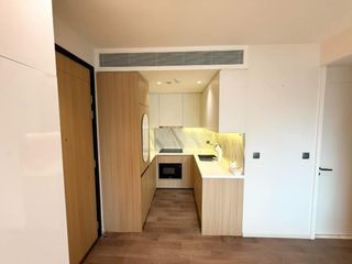 For rent 2 bedrooms apartment in Khlong Toei, Bangkok