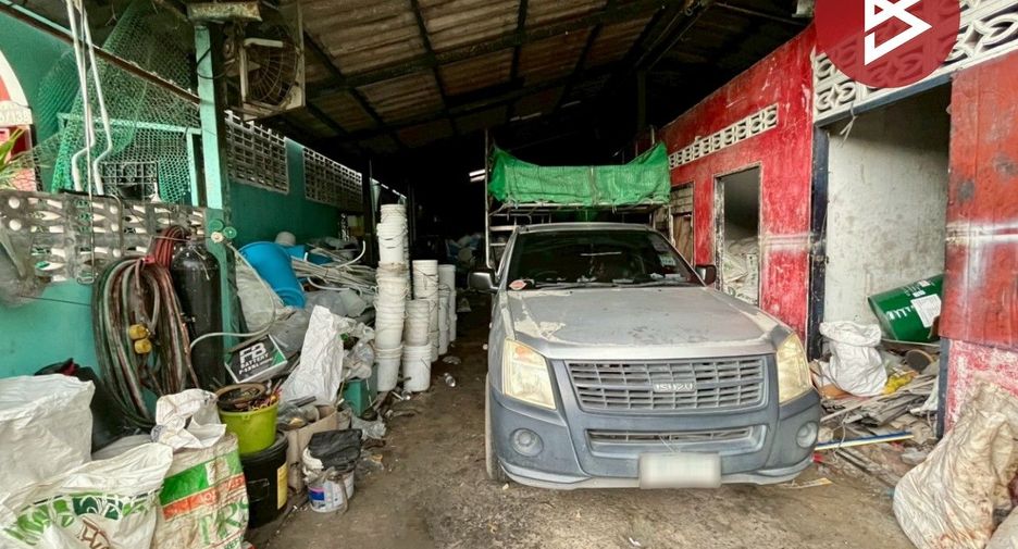 Casa en venta de 4 habitaciones en Mueang Samut Prakan, Samut Prakan