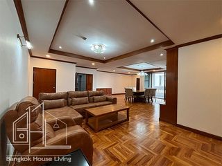 For rent 3 bedrooms apartment in Watthana, Bangkok