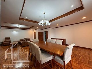 For rent 3 bedrooms apartment in Watthana, Bangkok